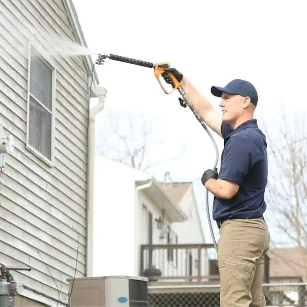 Pressure Washing Vinyl Siding