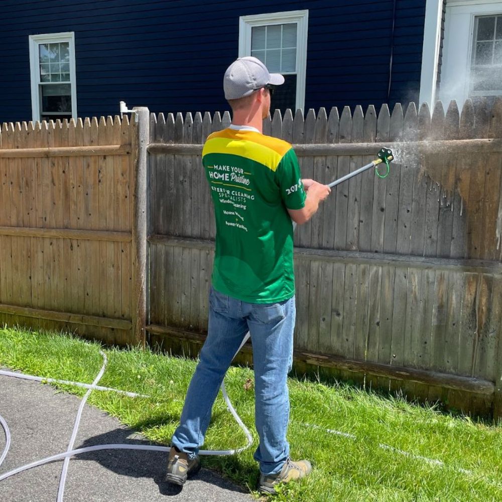 Deck and Fence Pressure Washing Service